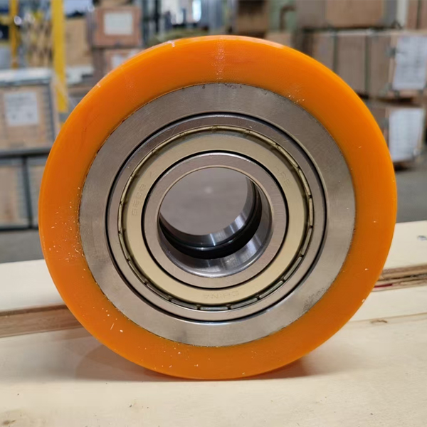 重型堆垛机导向轮