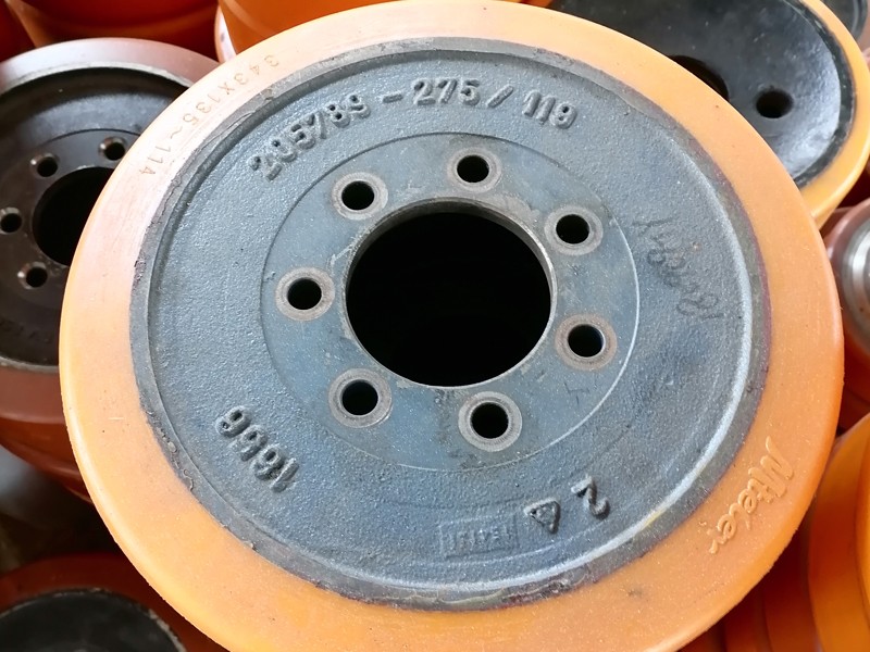 重载聚氨酯叉车轮