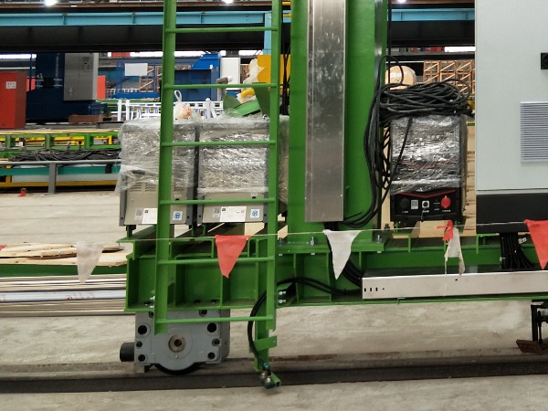 转轨堆垛机驱动轮